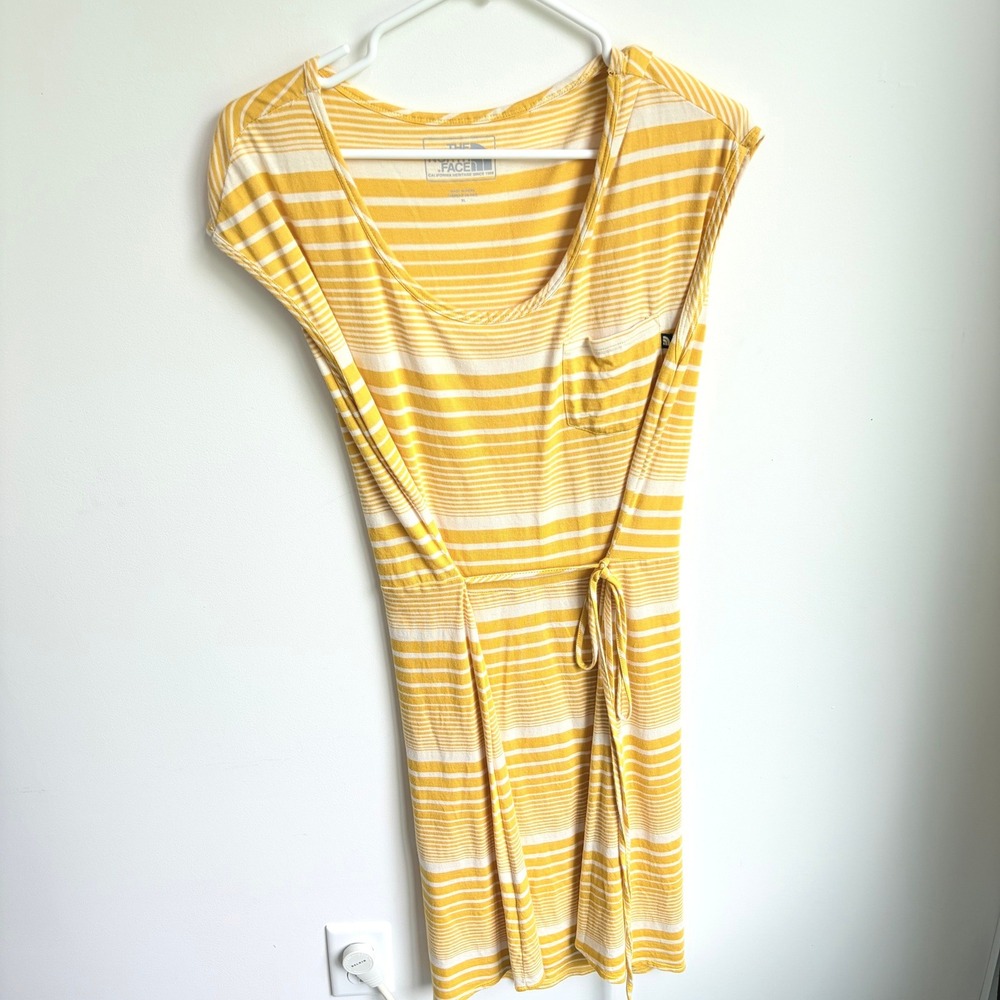 The North Face Striped T-Shirt Dress XL Yellow‎ White Drawstring Waist Outdoor